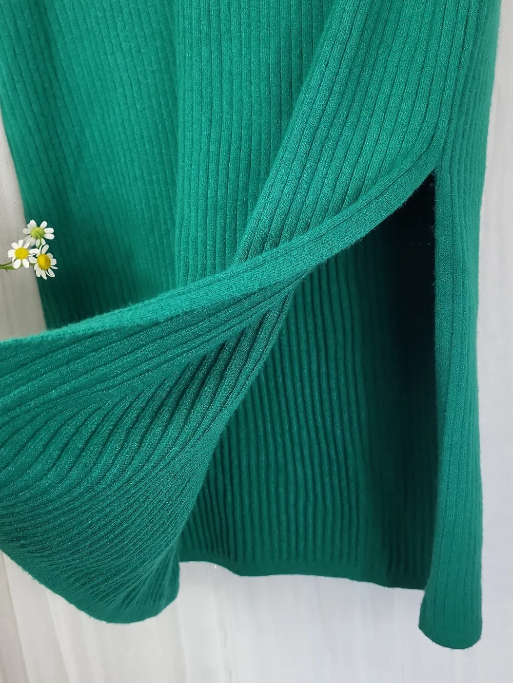 Saturday Sunday Anthropologie Teal Ribbed Knit Midi Skirt. Size L - Picture 6 of 12